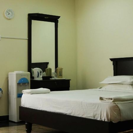 Hotel Annamalai Tiruchirappalli Zewnętrze zdjęcie