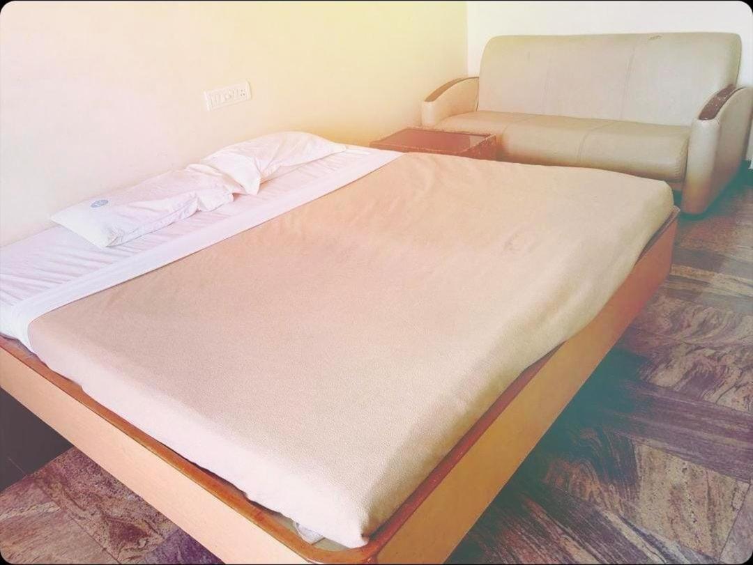 Hotel Annamalai Tiruchirappalli Zewnętrze zdjęcie