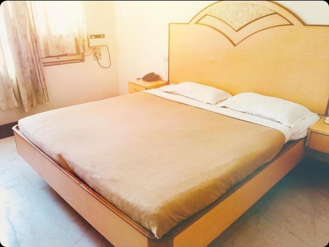Hotel Annamalai Tiruchirappalli Zewnętrze zdjęcie