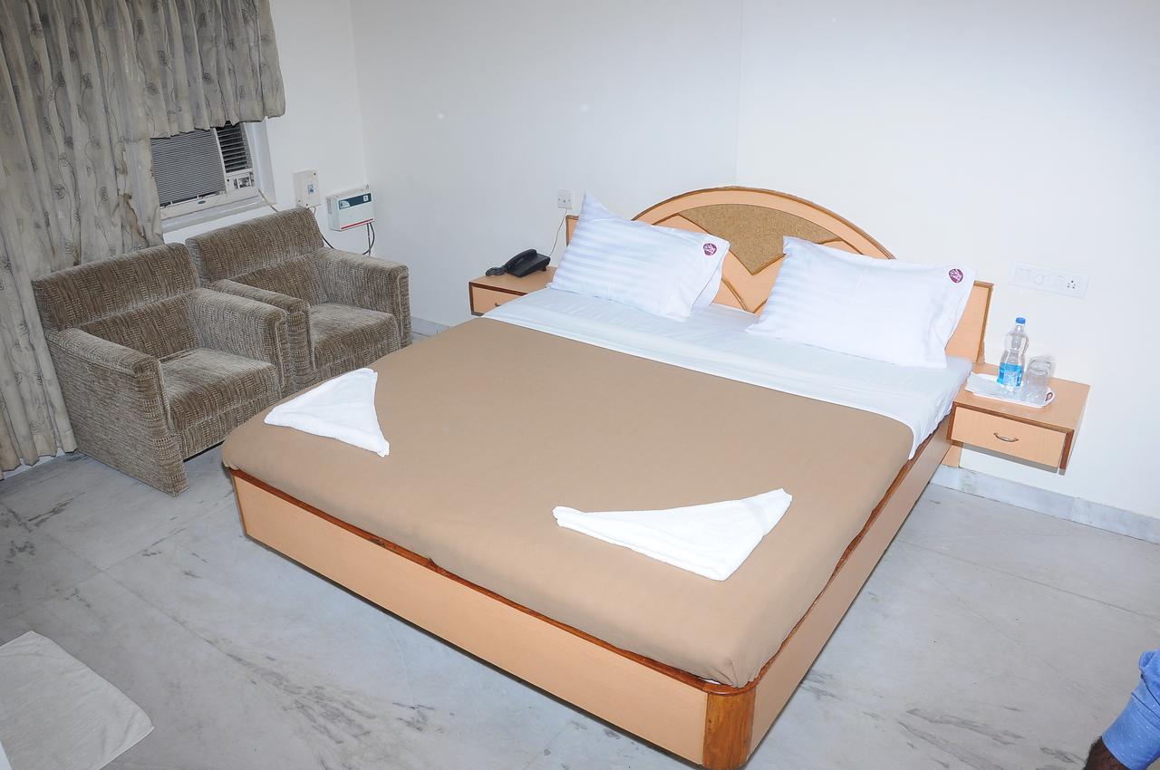 Hotel Annamalai Tiruchirappalli Zewnętrze zdjęcie